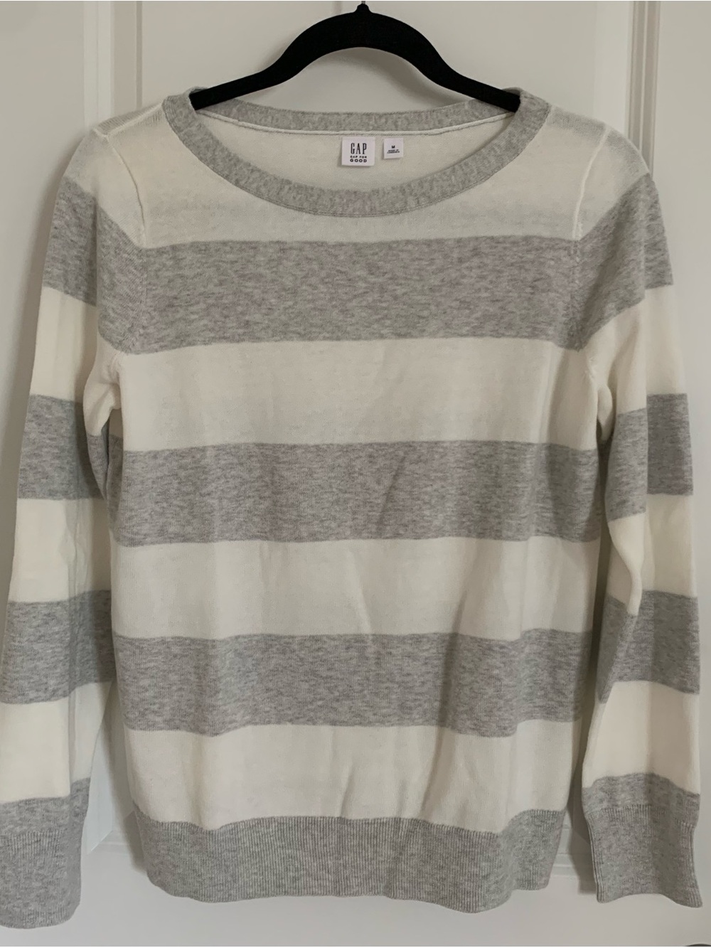 GAP Cream and Gray Striped Crewneck Sweatshirt, M